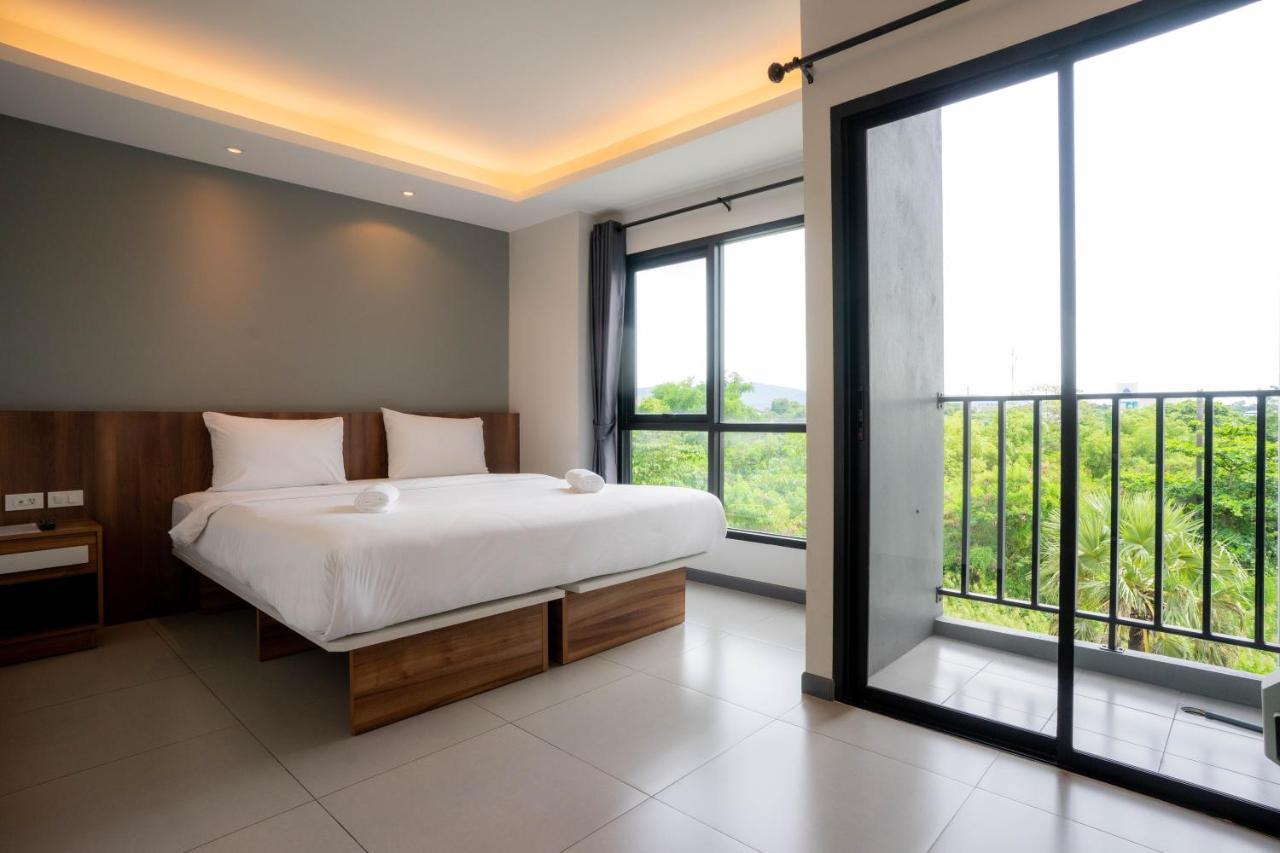 The Zleep Chonburi Hotel Kültér fotó